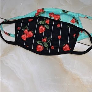 Fashionable face masks 2 pack